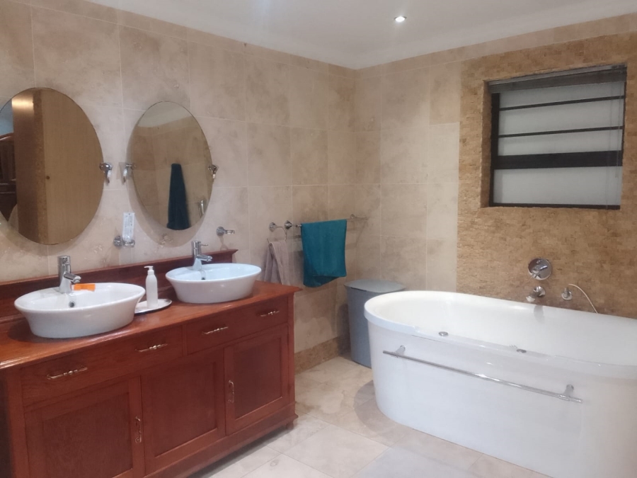 To Let 3 Bedroom Property for Rent in Selborne Eastern Cape